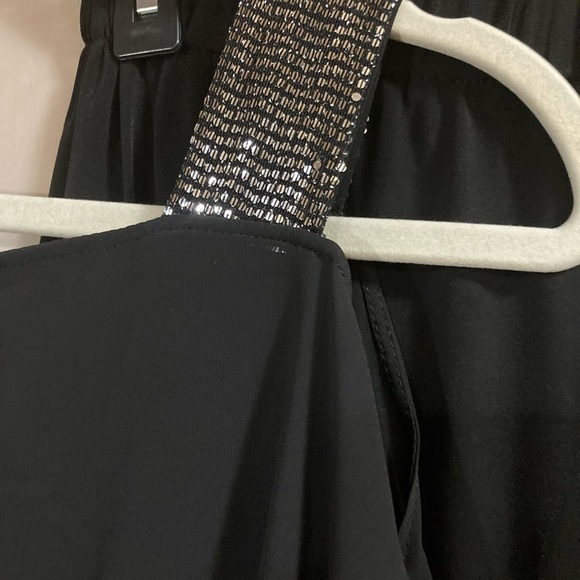 Glamour Nights 2 piece cocktail party wear - Picture 7 of 7